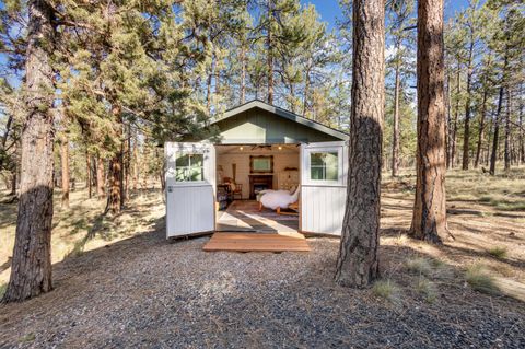Tiny photo for 69128 Bay Drive, Sisters, OR 97759 (MLS # 220210310)