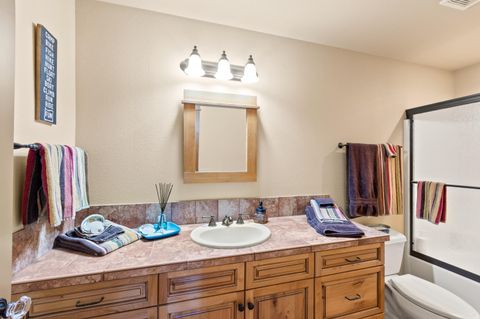 Tiny photo for 69128 Bay Drive, Sisters, OR 97759 (MLS # 220210310)