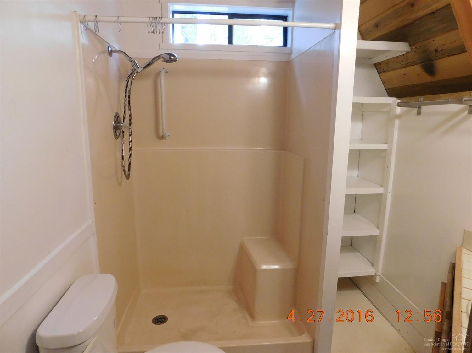 Ponderosa Pines East - Residential