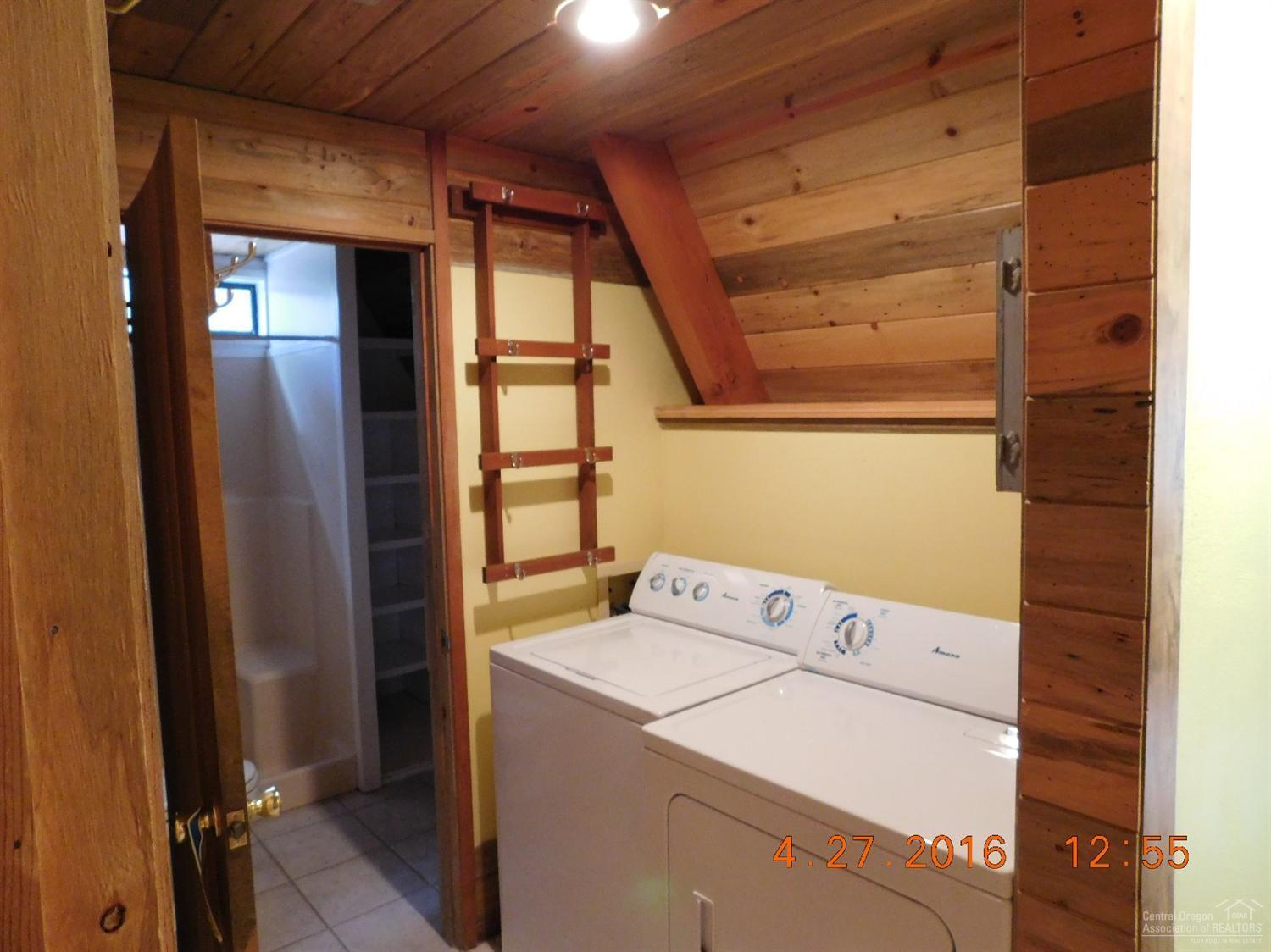 Ponderosa Pines East - Residential