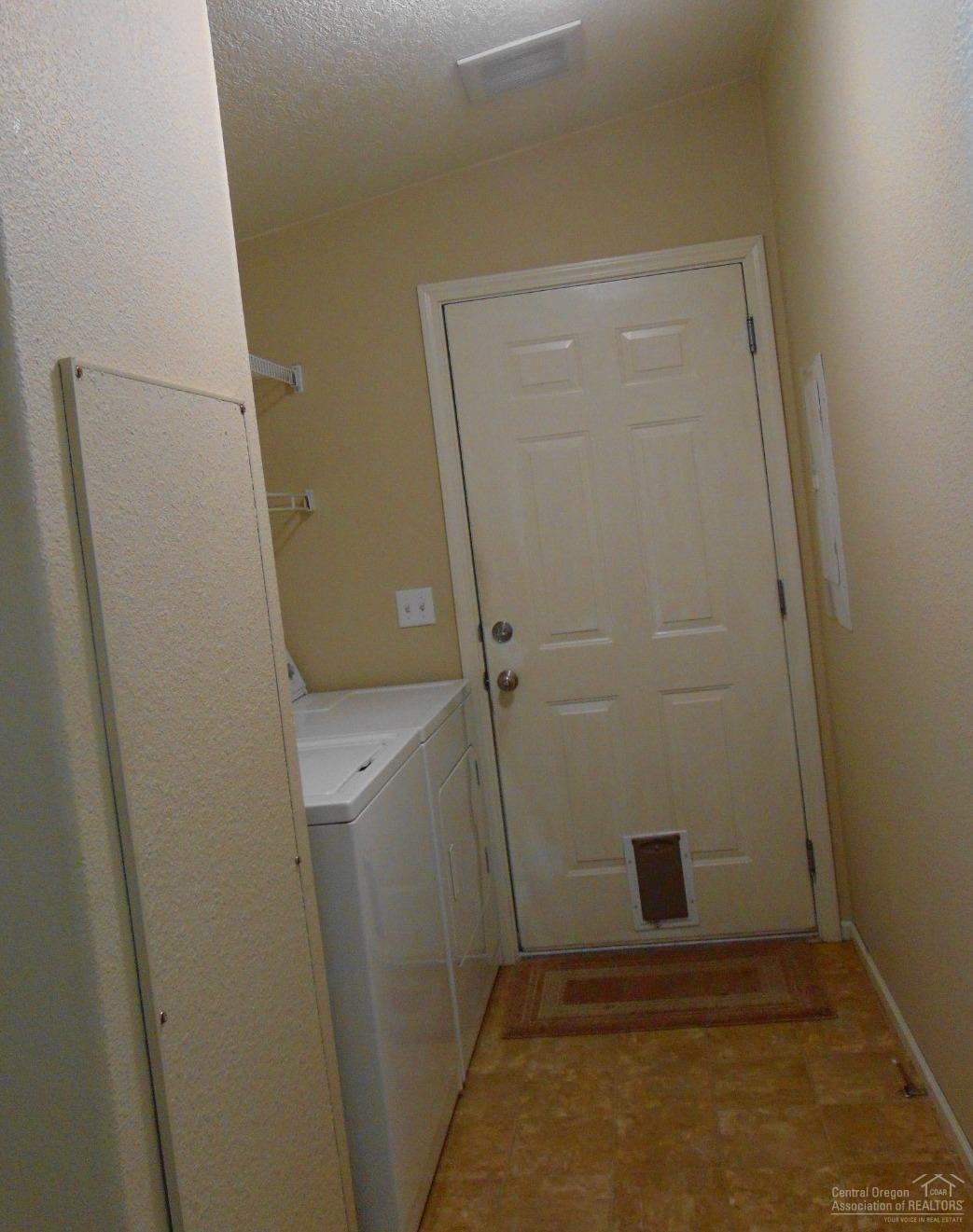 Ni Lah Sha Village - Residential