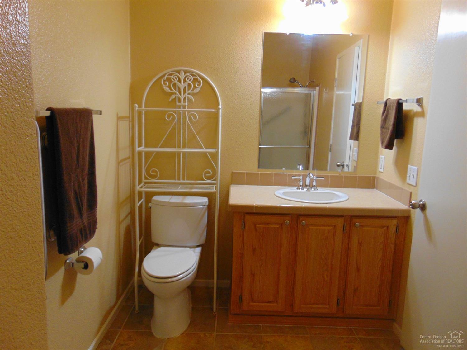 Ni Lah Sha Village - Residential