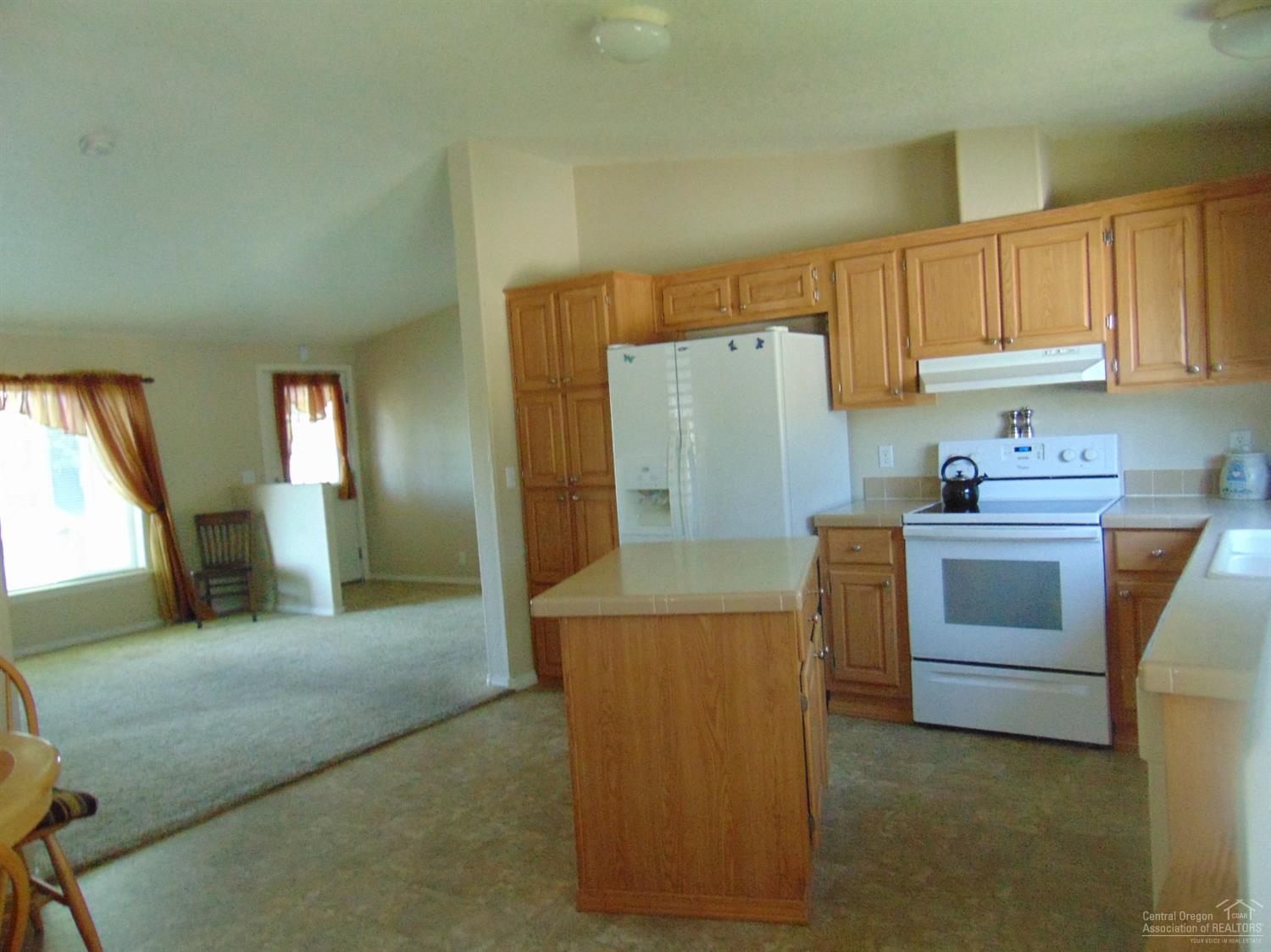 Ni Lah Sha Village - Residential