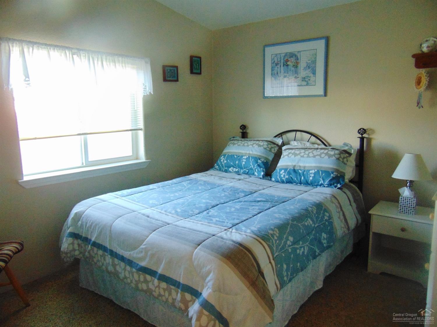 Ni Lah Sha Village - Residential