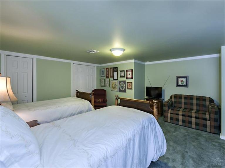 Pinelyn Park - Residential