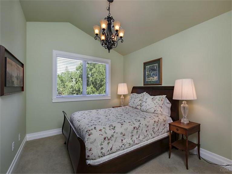 Pinelyn Park - Residential