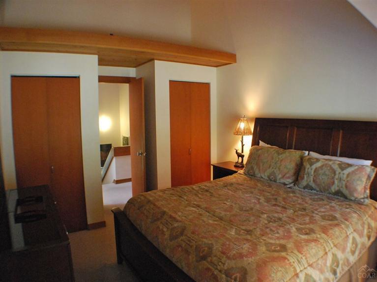 Fairway Island - Residential