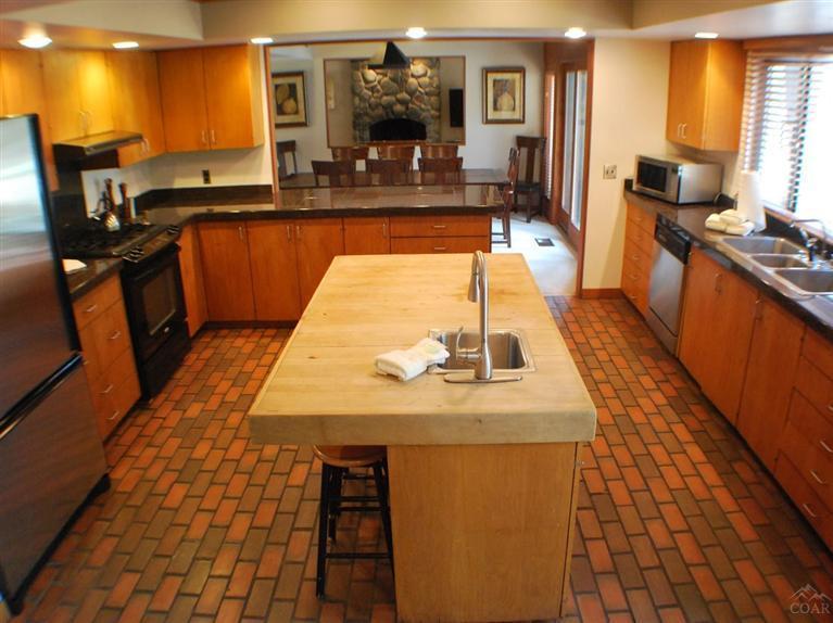 Fairway Island - Residential