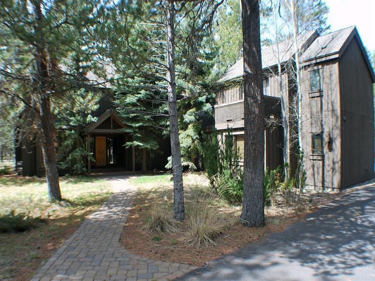 Fairway Island - Residential