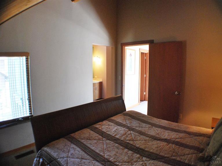 Fairway Island - Residential