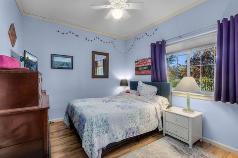 Tiny photo for 3280 NE Jonahs Court, Bend, OR 97701 (MLS # 220211102)