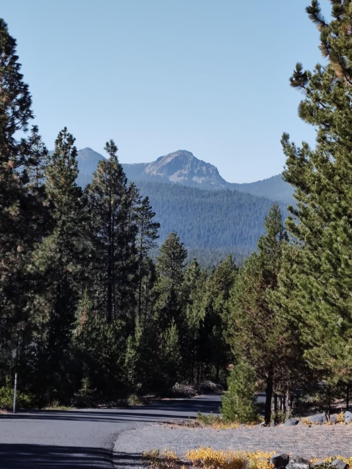 Diamond Peaks - Land