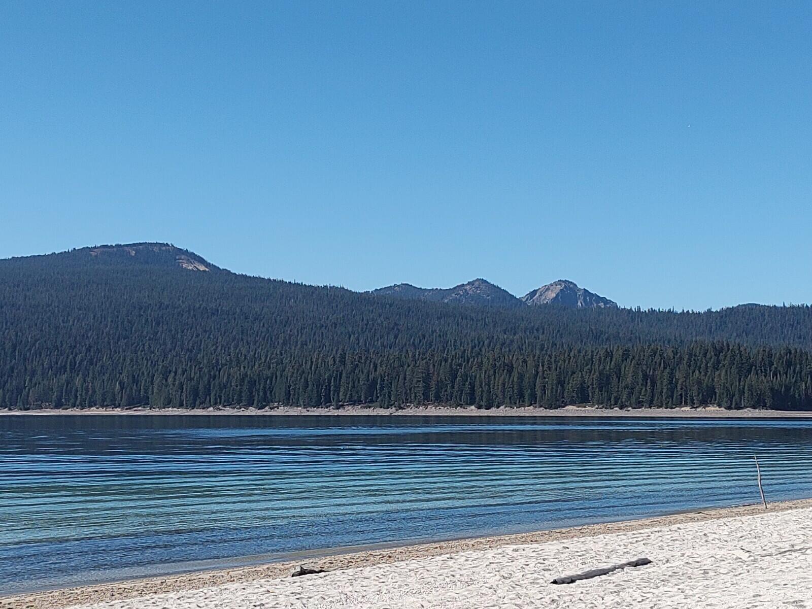 Diamond Peaks - Land