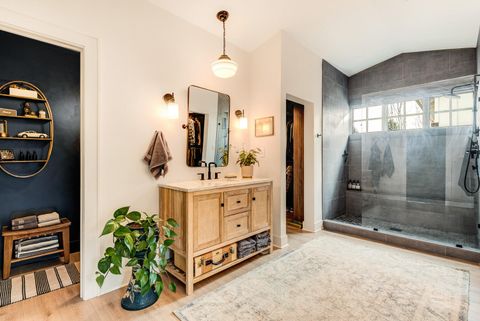 Tiny photo for 1443 SW Canyon Drive, Redmond, OR 97756 (MLS # 220217406)