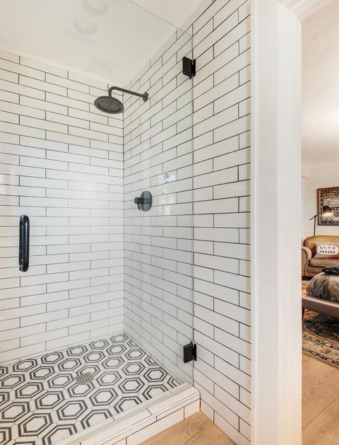 Tiny photo for 1443 SW Canyon Drive, Redmond, OR 97756 (MLS # 220217406)