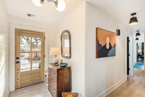 Tiny photo for 1443 SW Canyon Drive, Redmond, OR 97756 (MLS # 220217406)