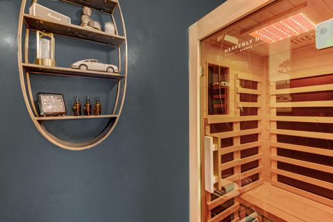 Tiny photo for 1443 SW Canyon Drive, Redmond, OR 97756 (MLS # 220217406)