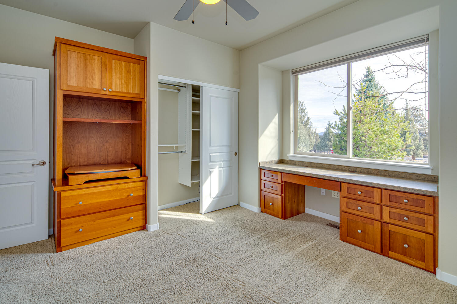 Eagle Crest - Residential