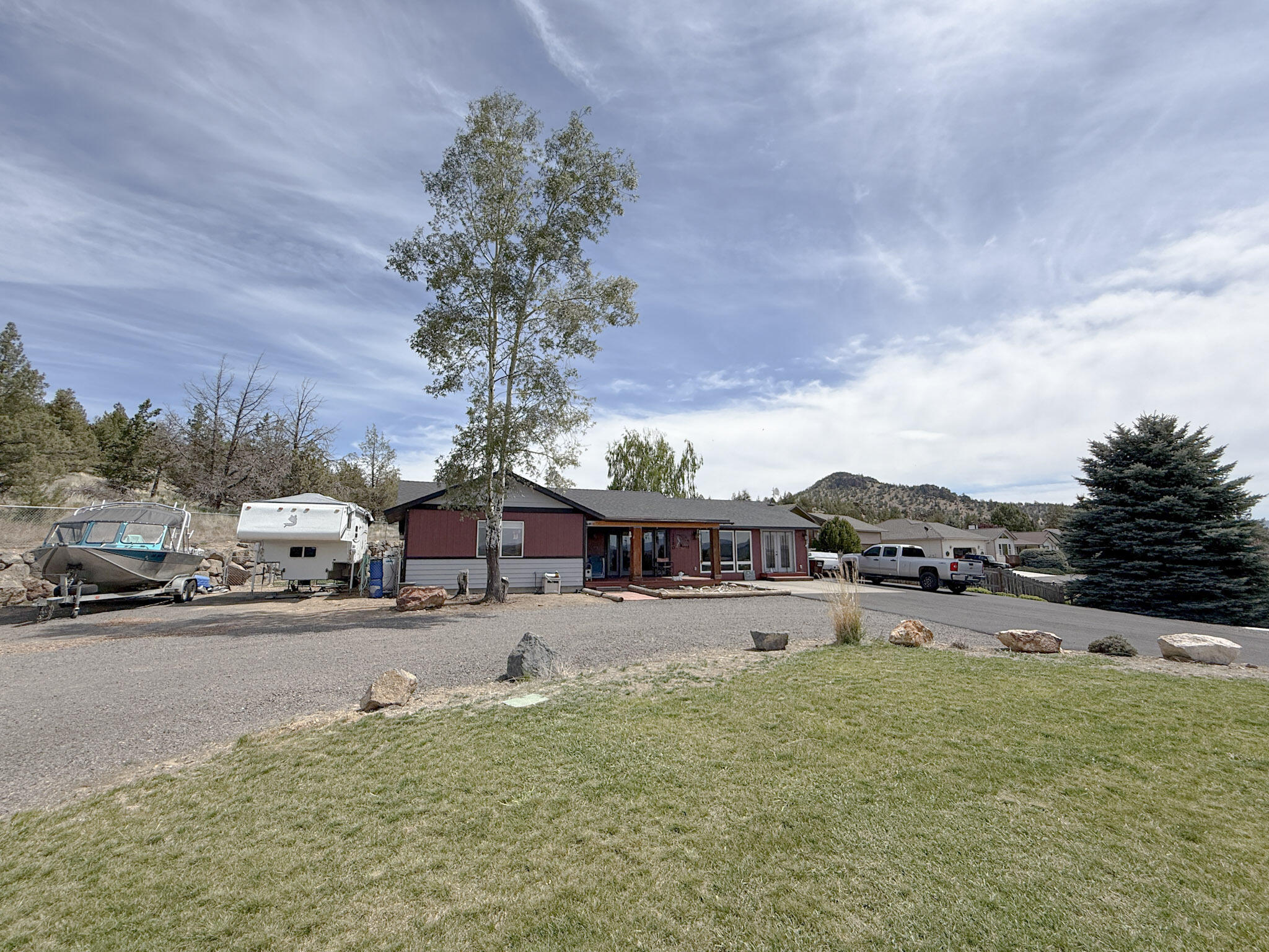 3180 NE Yellowpine Road