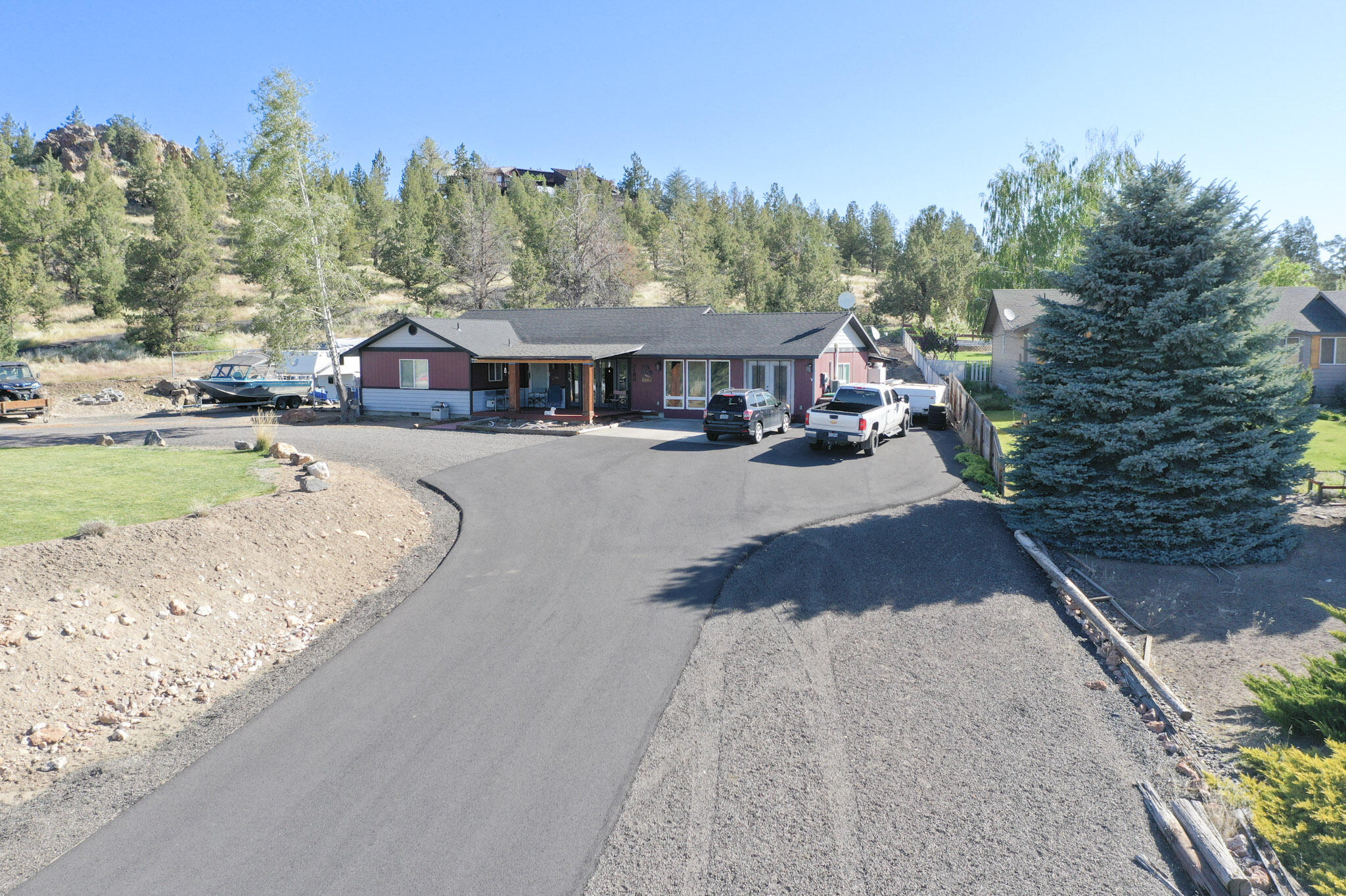 3180 NE Yellowpine Road