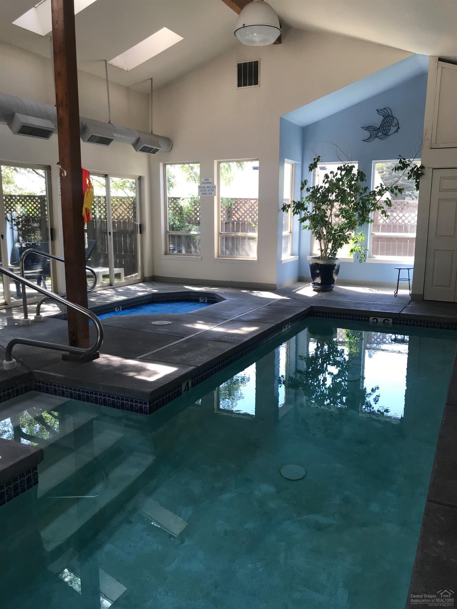 Aspen Glen Townhomes - Residential