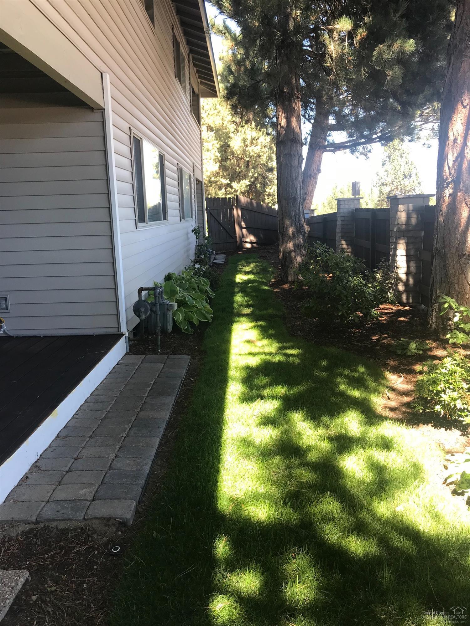 Aspen Glen Townhomes - Residential