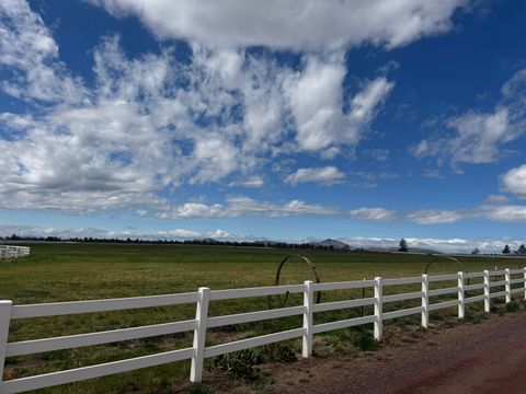 Tiny photo for 1299 NW McDaniel Road, Powell Butte, OR 97753 (MLS # 220219732)