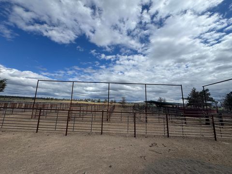 Tiny photo for 1299 NW McDaniel Road, Powell Butte, OR 97753 (MLS # 220219732)