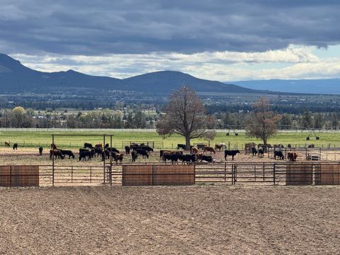 Tiny photo for 1299 NW McDaniel Road, Powell Butte, OR 97753 (MLS # 220219732)
