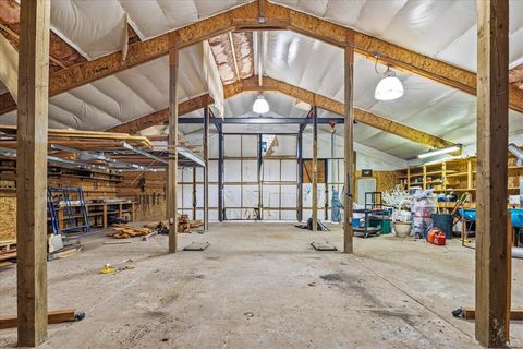 Tiny photo for 1299 NW McDaniel Road, Powell Butte, OR 97753 (MLS # 220219732)