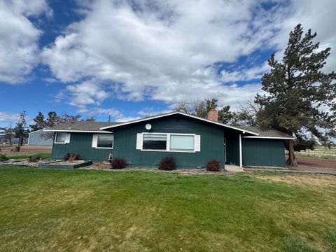 Tiny photo for 1299 NW McDaniel Road, Powell Butte, OR 97753 (MLS # 220219732)