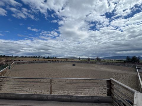 Tiny photo for 1299 NW McDaniel Road, Powell Butte, OR 97753 (MLS # 220219732)