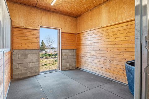 Tiny photo for 1299 NW McDaniel Road, Powell Butte, OR 97753 (MLS # 220219732)