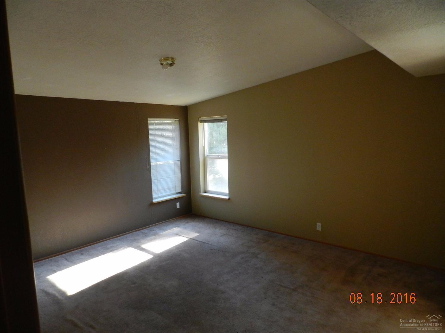 Terra De Oro Est - Residential