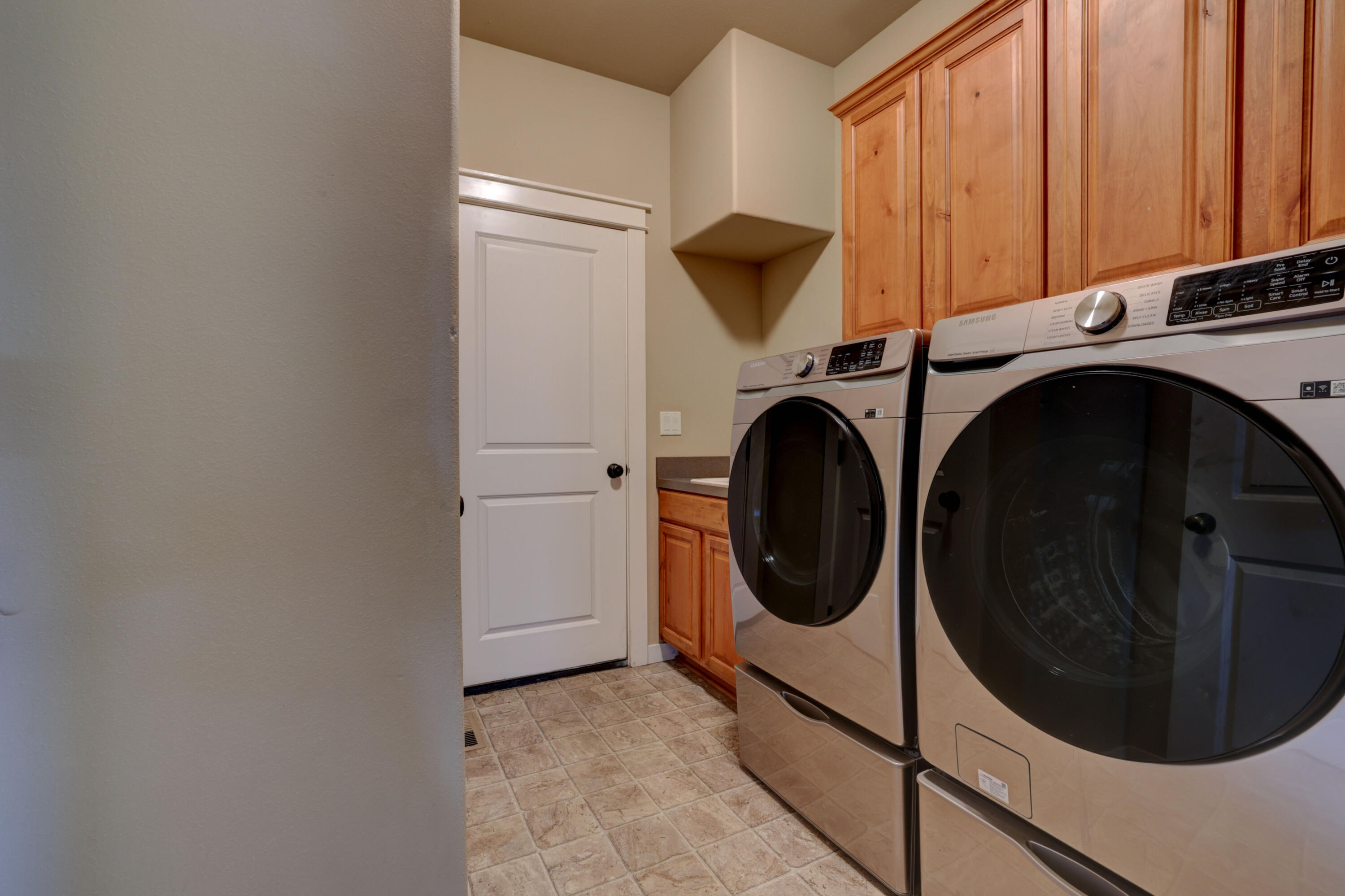 Juniper Hill - Residential