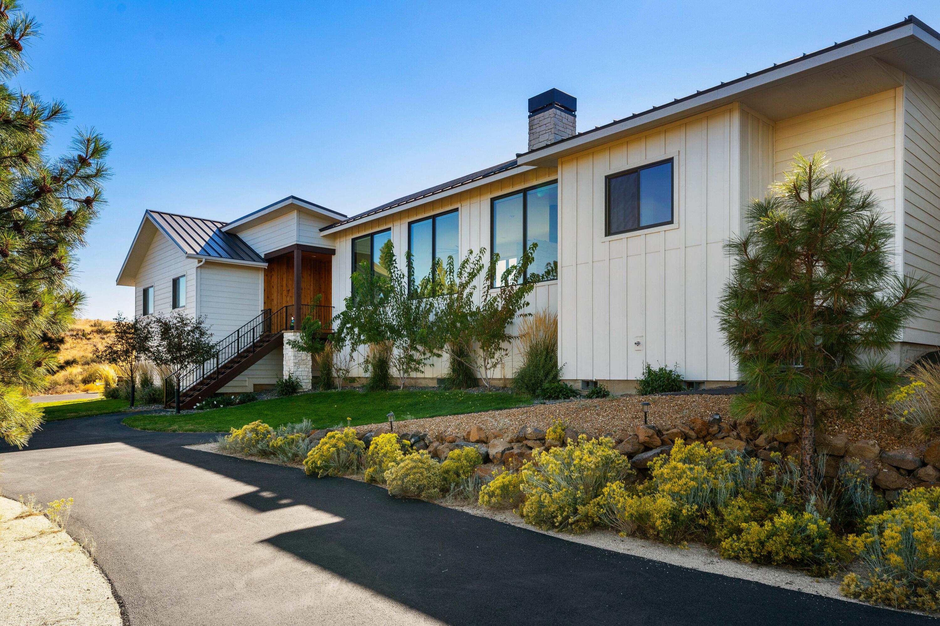 Henkle Butte - Residential