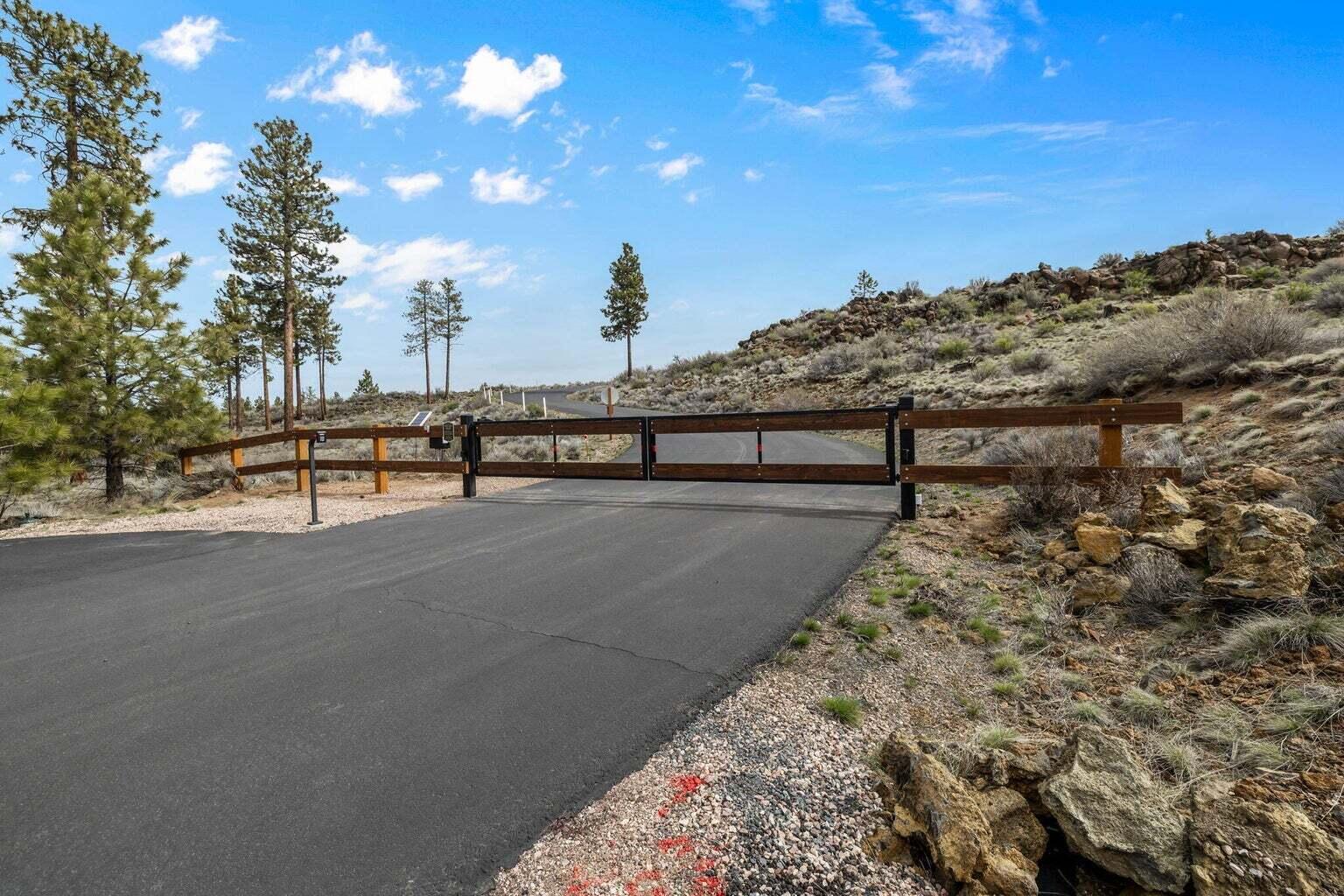 Henkle Butte - Residential