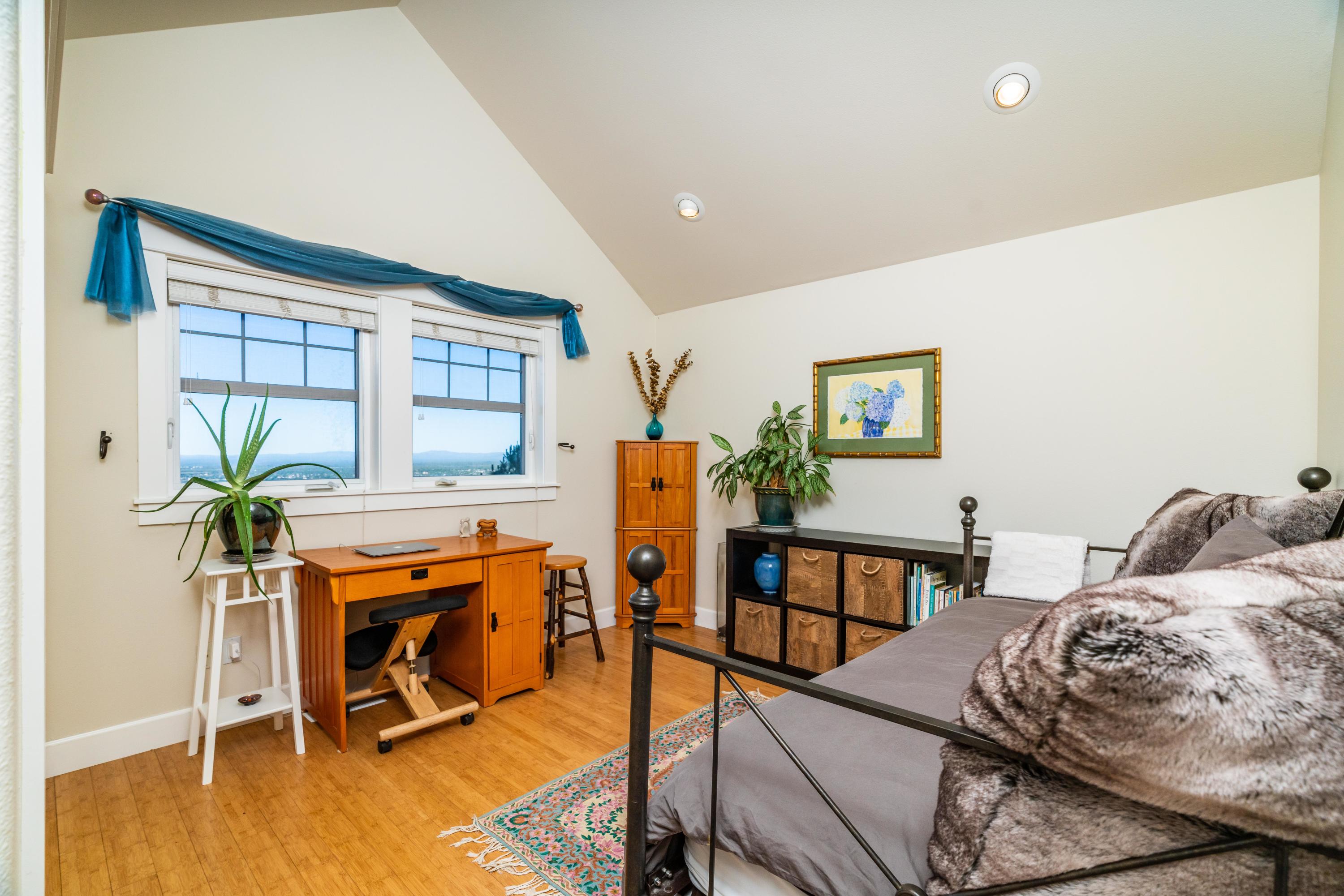 Awbrey Village - Residential