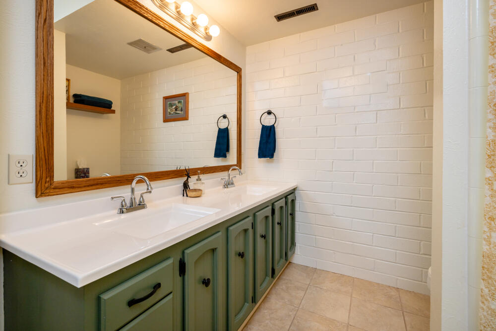Klamath Falls -Mountain View Addition - Residential