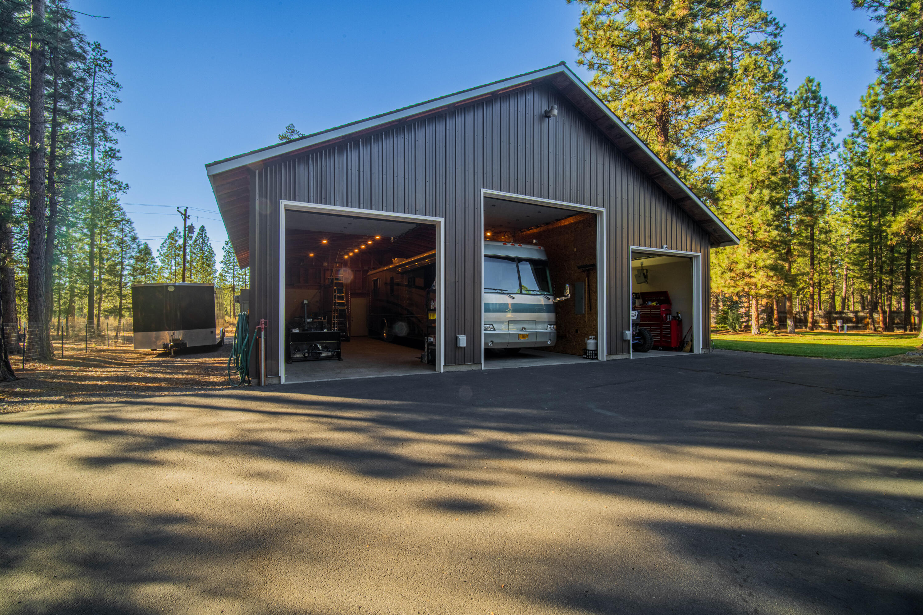 Ponderosa Pines - Residential