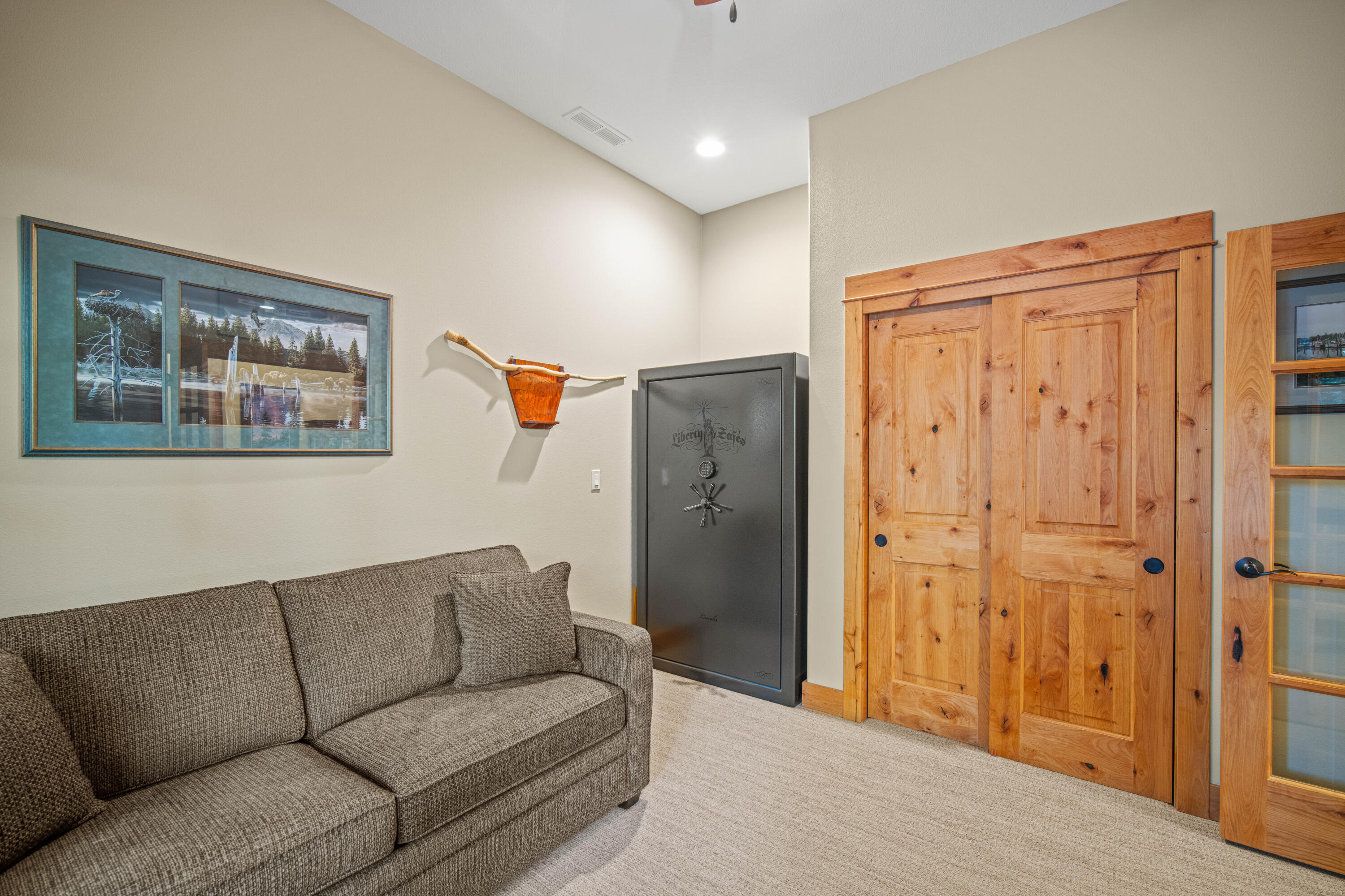 Ponderosa Pines - Residential