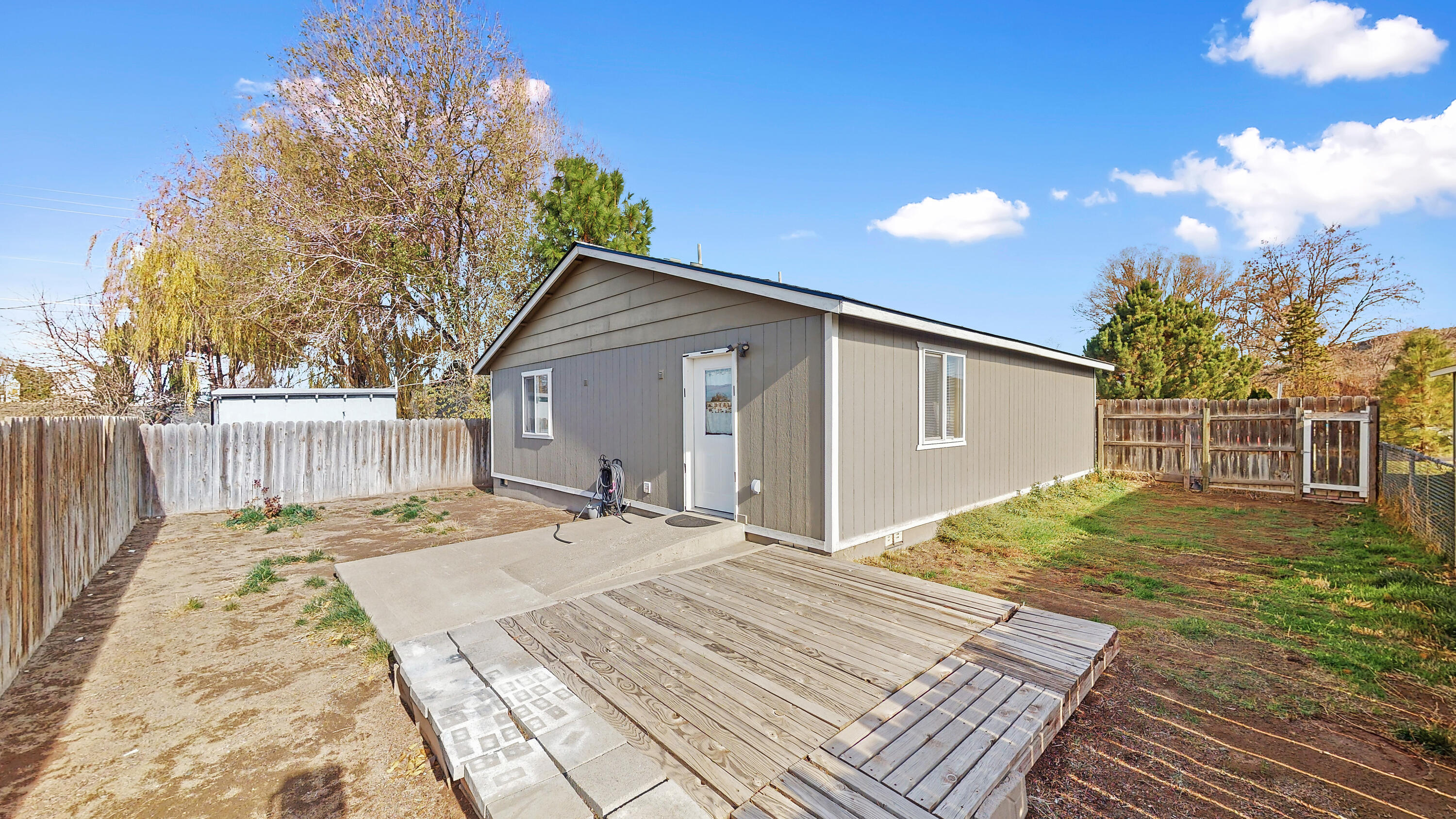 Algonquian - Residential