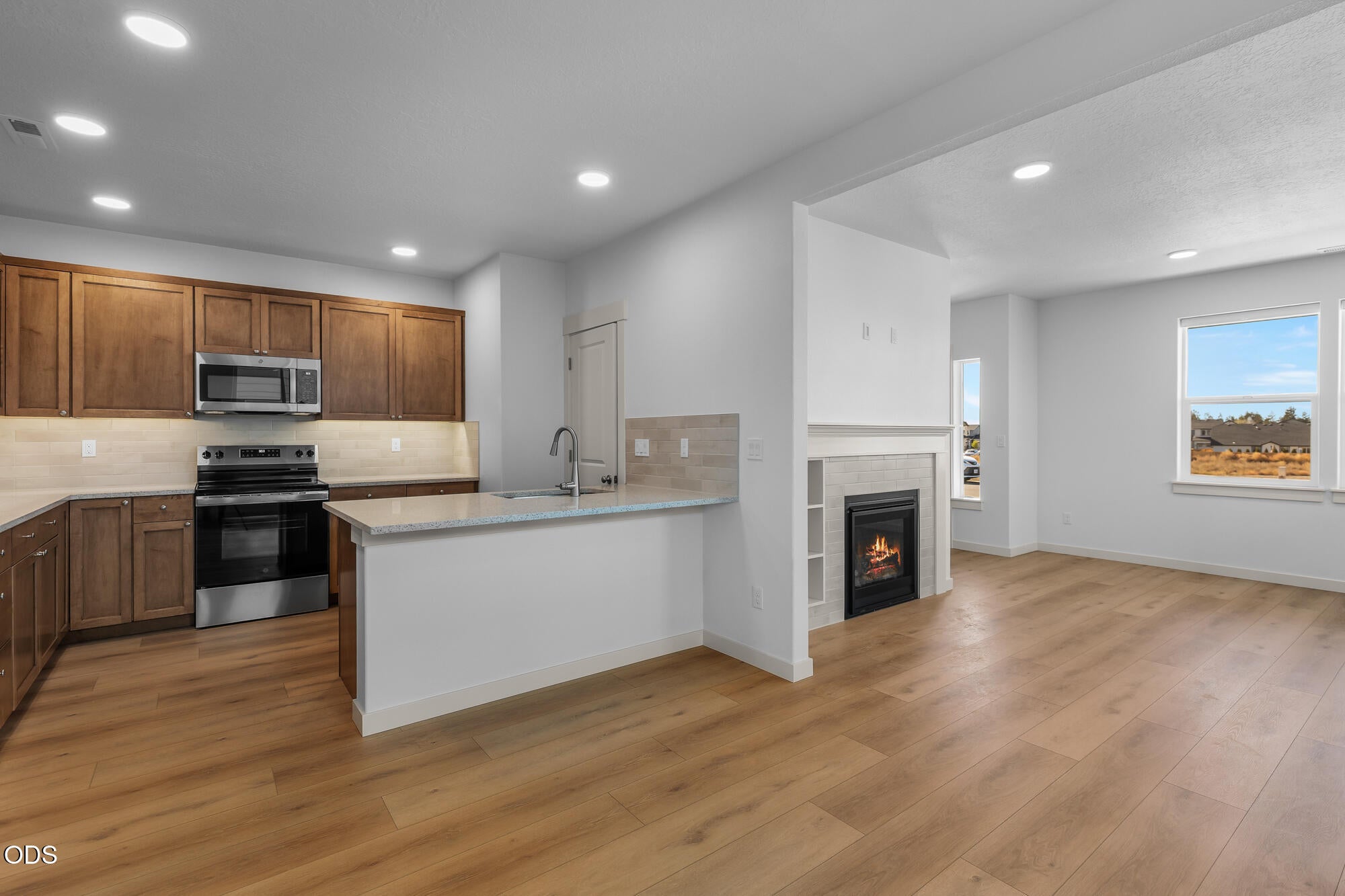 3326 NW 7th Street
