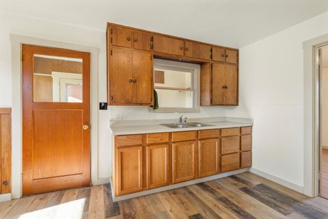 Tiny photo for 3756 Altamont Drive, Klamath Falls, OR 97603 (MLS # 220215053)