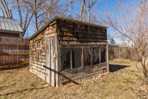 Tiny photo for 3756 Altamont Drive, Klamath Falls, OR 97603 (MLS # 220215053)