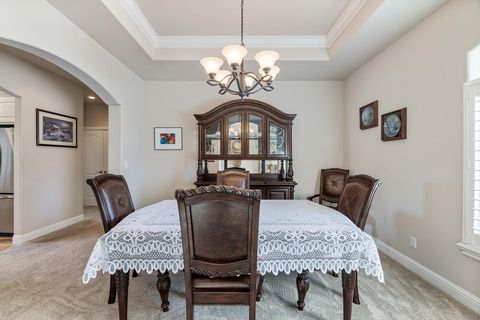 Tiny photo for 869 St Andrews Way, Eagle Point, OR 97524 (MLS # 220213268)