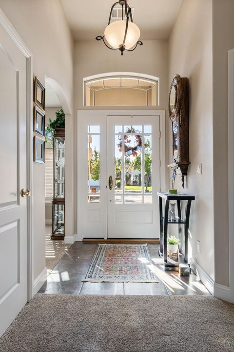 Tiny photo for 869 St Andrews Way, Eagle Point, OR 97524 (MLS # 220213268)