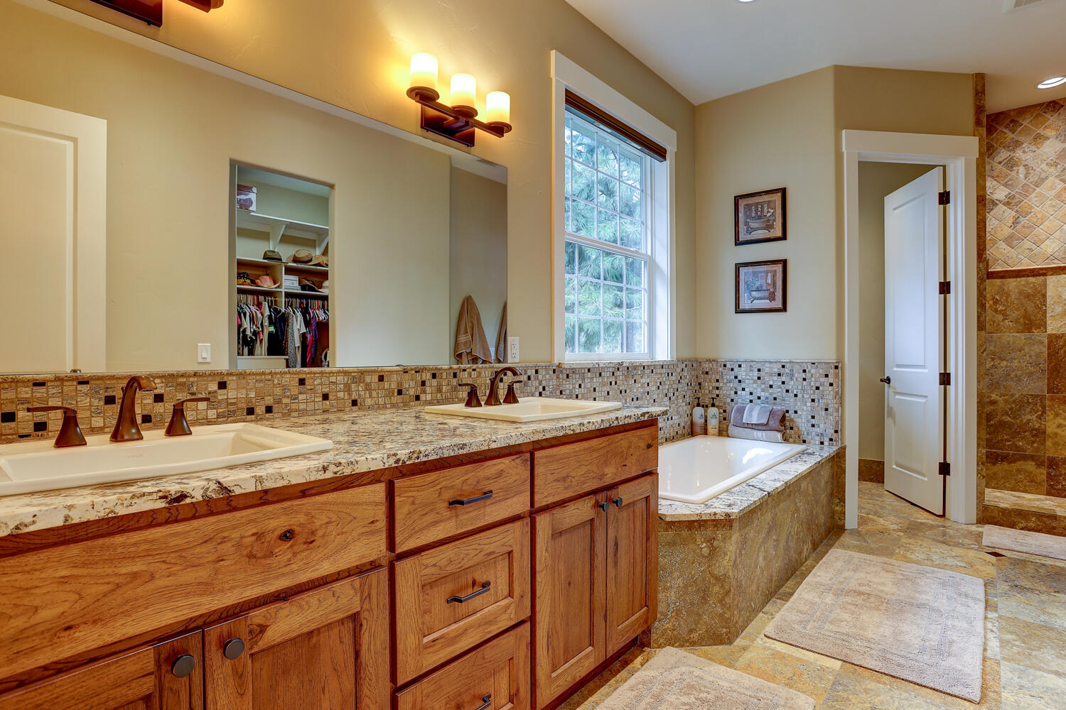 Deschutes RiverWoods - Residential