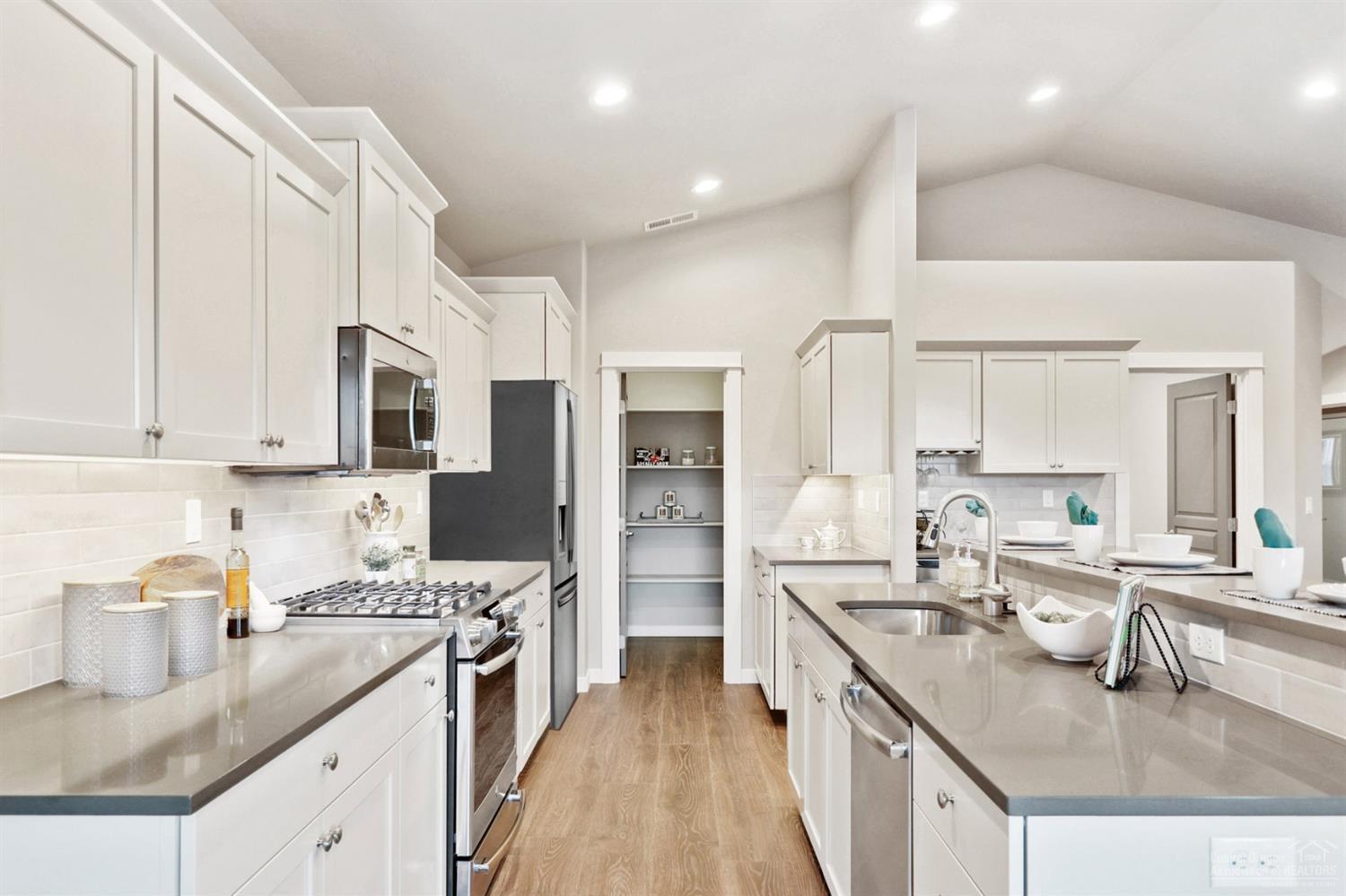 Cinder Butte Village - Residential