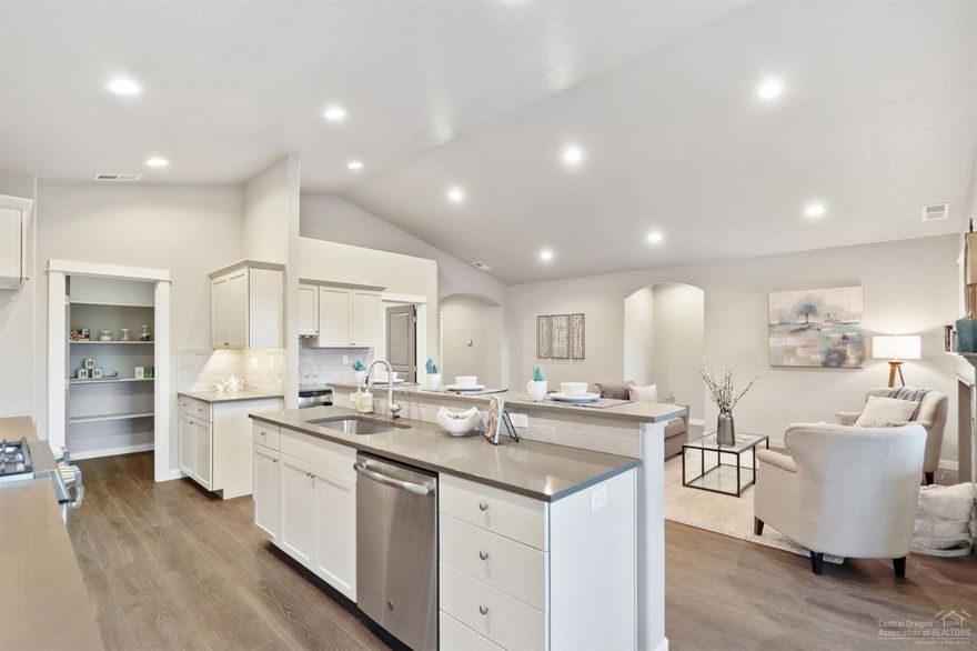 At 1979 square feet, the Orchard Encore on lot# 39 is an efficiently-designed, mid-sized single level home offering both space and comfort. The open kitchen is a chef's dream, with counter space galore, plenty of cupboard storage and a breakfast bar. The expansive living room and adjoining dining area complete this eating and entertainment space. The spacious and private main suite boasts a dual vanity bathroom, separate shower and an enormous closet. The sizable secondary bedrooms share a second full bathroom. This home also includes a den.